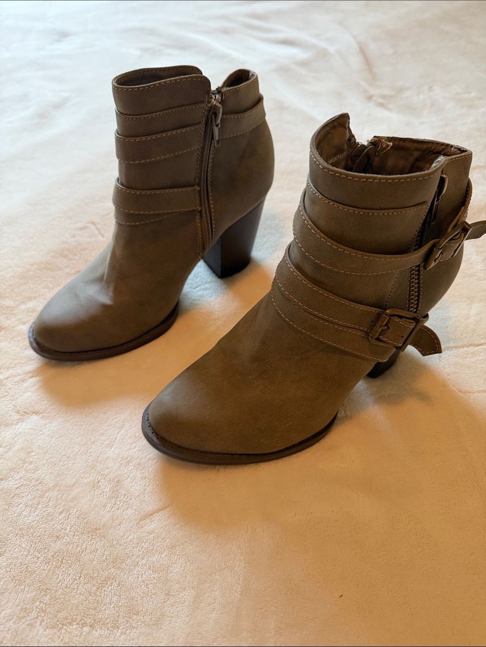 JustFab Faded Olive Green Strappy Ankle Heeled Boots
